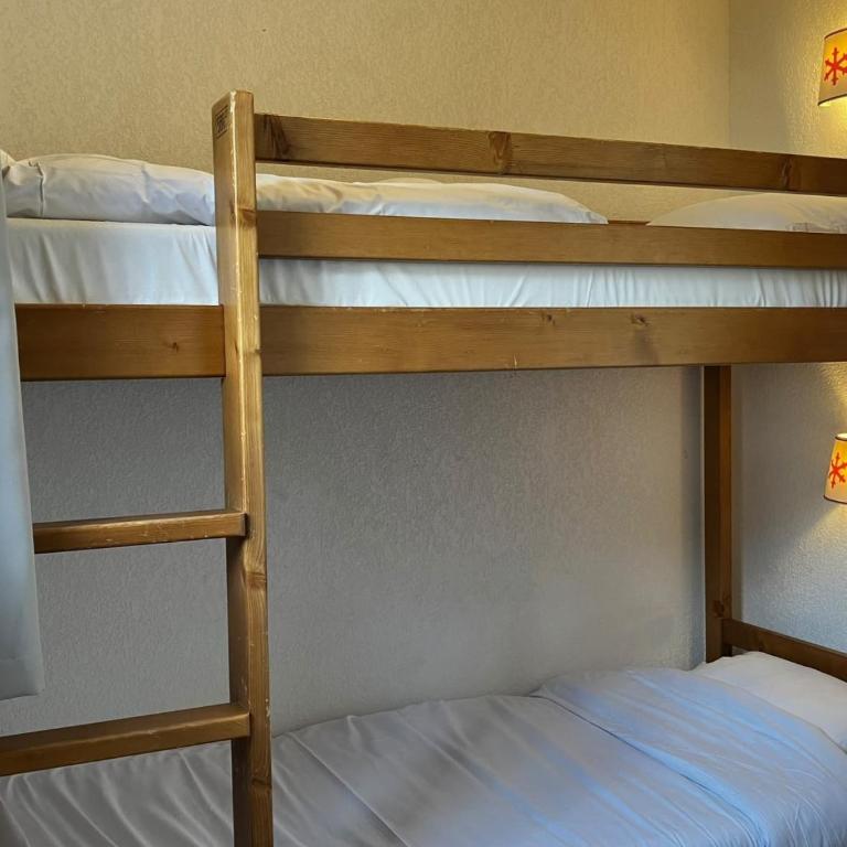 Résidence Lagrange Vacances Les Valmonts de Val Cenis - Appartement 2 Chambres avec Alcôve (8 Adultes) - 29