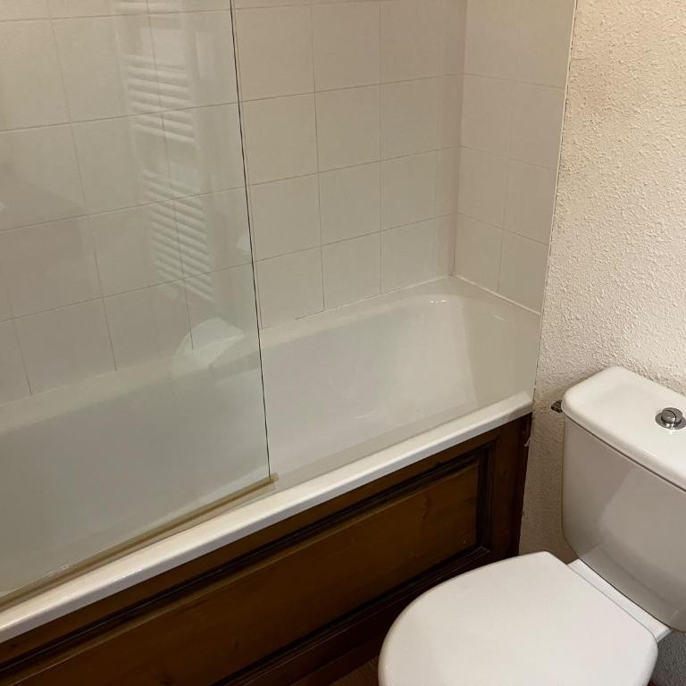 Résidence Lagrange Vacances Les Valmonts de Val Cenis - Appartement 2 Chambres avec Alcôve (8 Adultes) - 18
