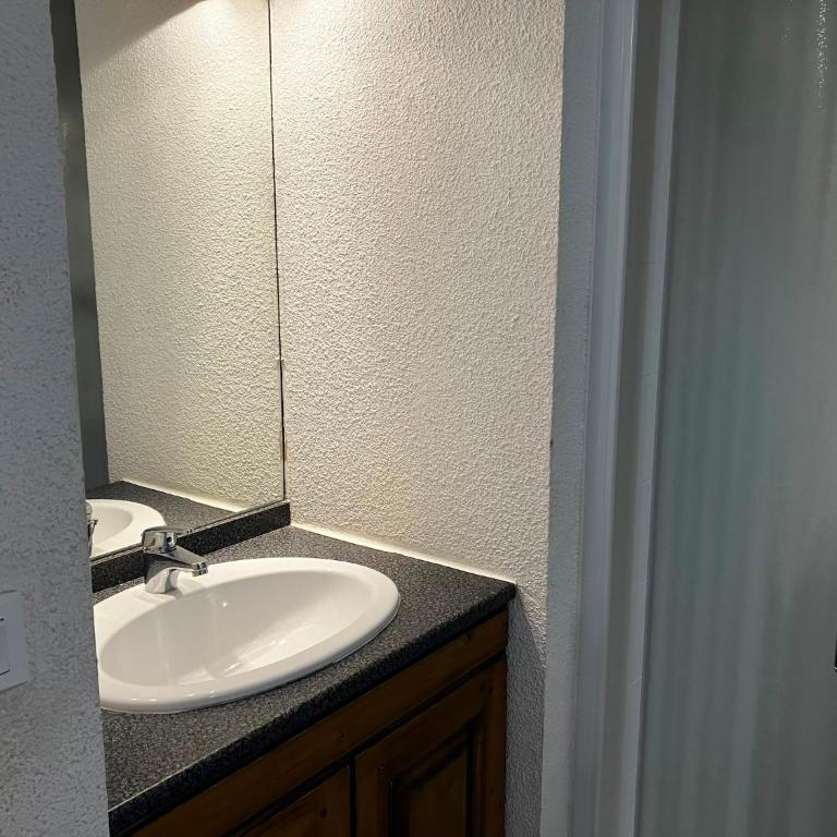 Résidence Lagrange Vacances Les Valmonts de Val Cenis - Appartement 2 Chambres avec Alcôve (8 Adultes) - 20