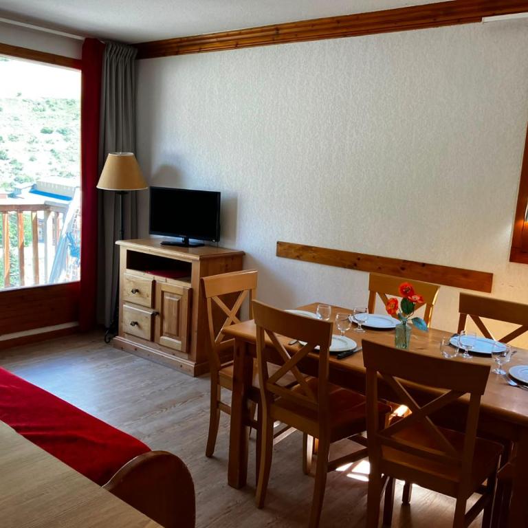 Résidence Lagrange Vacances Les Valmonts de Val Cenis - Appartement 2 Chambres (6 Adultes) - 24