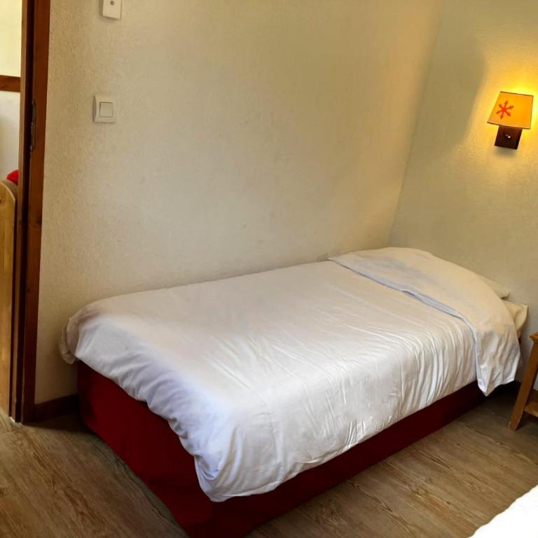 Résidence Lagrange Vacances Les Valmonts de Val Cenis - Appartement 2 Chambres (6 Adultes) - 22