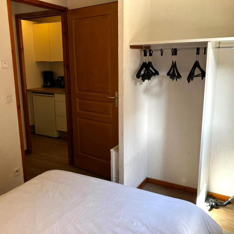 Résidence Lagrange Vacances Les Valmonts de Val Cenis - Appartement 2 Chambres (6 Adultes) - 17
