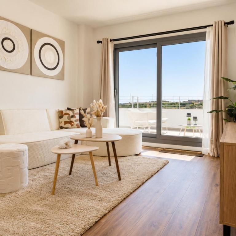 Stylish 3 bed Apartment Habitat Estepona - Apartamento - 3