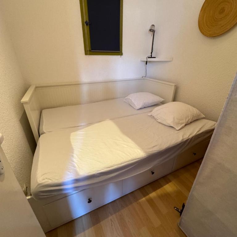 Mazet climatisé, vue mer, piscines - Appartement - 12