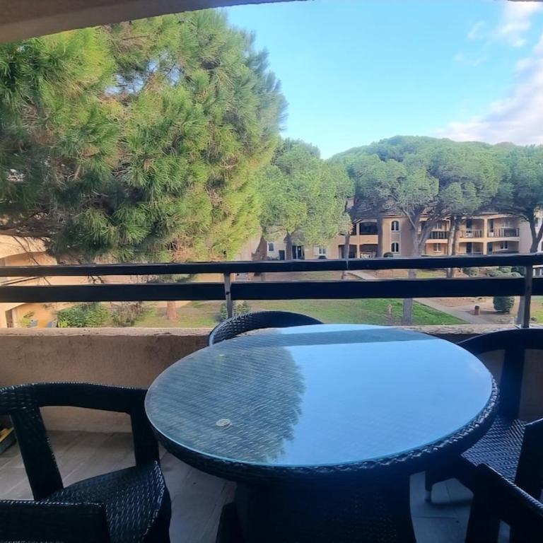 Chez K&D Appartement cocooning, piscine, tennis - Appartement - Vue sur Jardin - 13