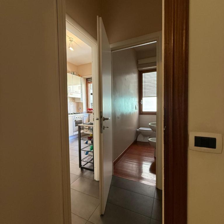 Aurelia Rooms with parking and near Vatican - Camera Matrimoniale con Bagno Privato Esterno - 4