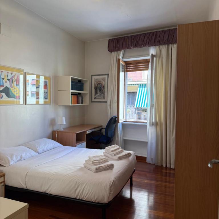 Aurelia Rooms with parking and near Vatican - Camera Matrimoniale con Bagno Privato Esterno - 6