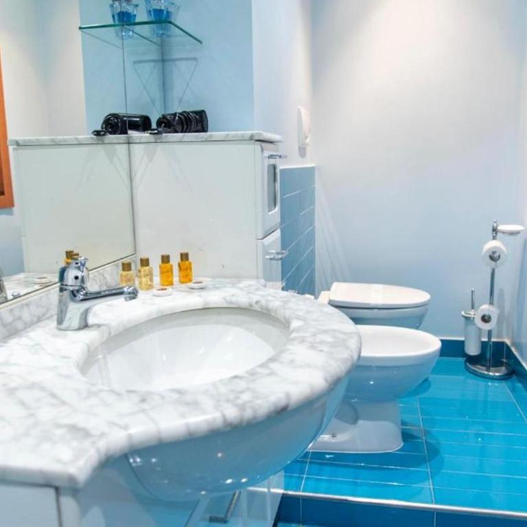 Aurelia Rooms with parking and near Vatican - Camera Matrimoniale con Bagno Privato Esterno - 7