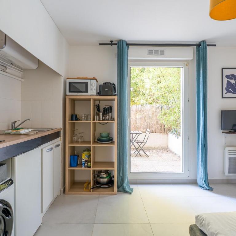 Paladines - Studio avec terrasse - Monolocale - 2