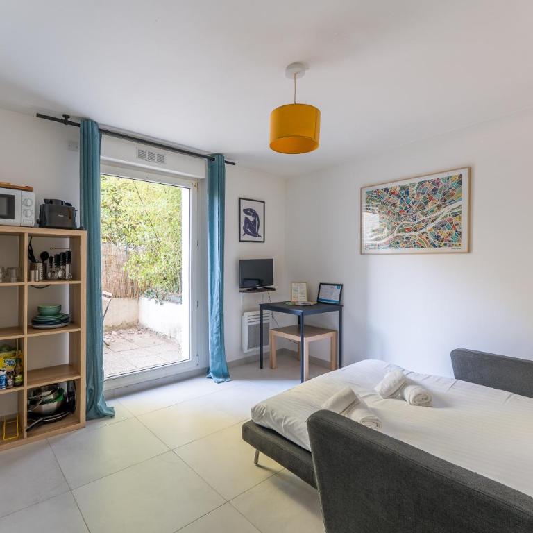 Paladines - Studio avec terrasse - Monolocale - 1