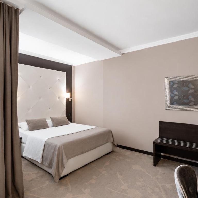 Hotel Constantine the Great - Chambre Double Supérieure - 2