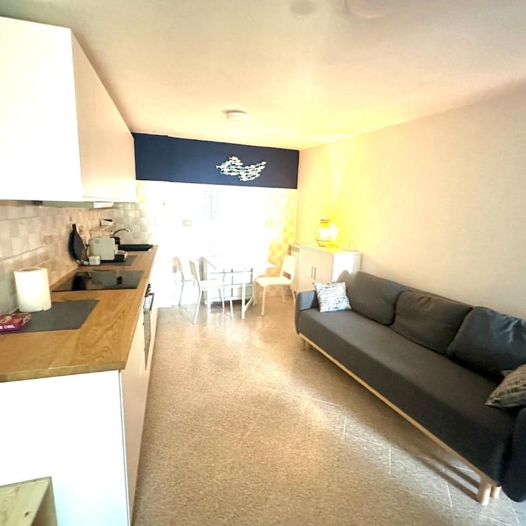 Ca' Maria Colombo, entire accommodation with sea view and garden - Appartamento con 1 Camera da Letto - 21