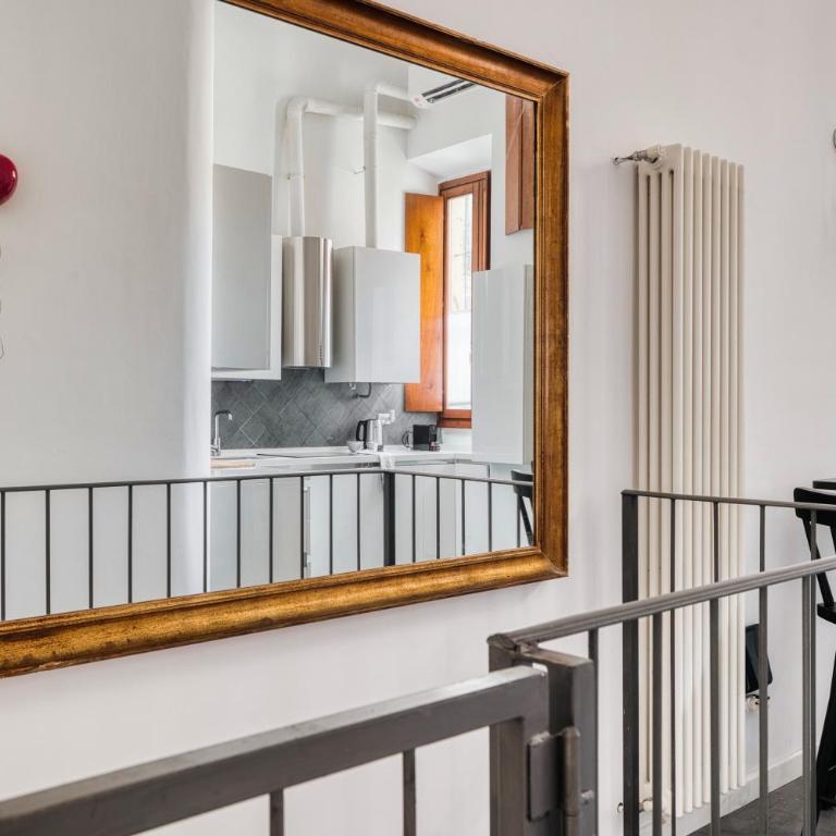 Spacious Renovated Loft - CityLife and Sempione - Appartamento con 1 Camera da Letto - 3