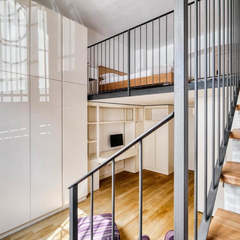 Spacious Renovated Loft - CityLife and Sempione - Appartamento con 1 Camera da Letto - 2