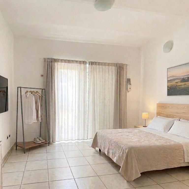 Stay Nest Olbia - Camera Matrimoniale - 1