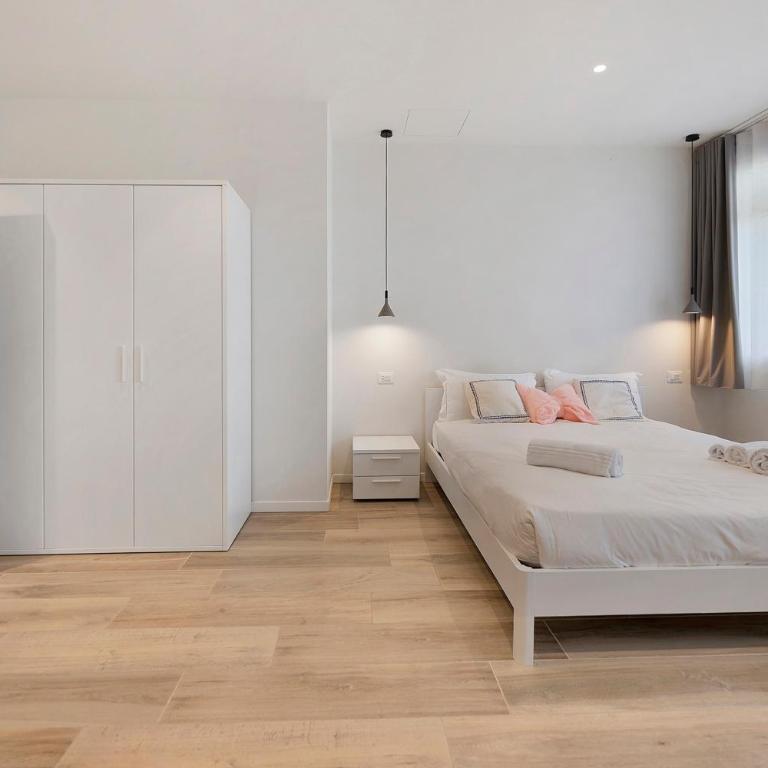 Appartamenti Villa Andrea - Appartamento con 2 Camere da Letto e Vista Lago - 12