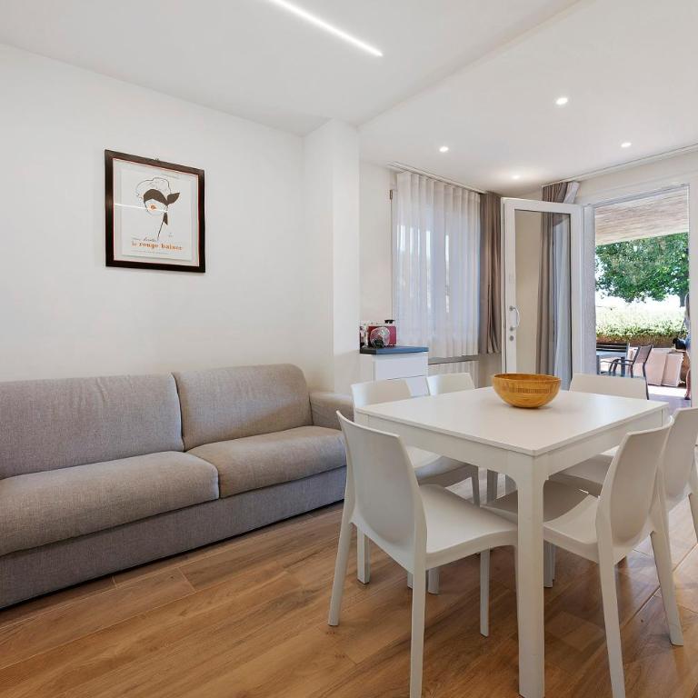 Appartamenti Villa Andrea - Appartamento con 2 Camere da Letto e Vista Lago - 4