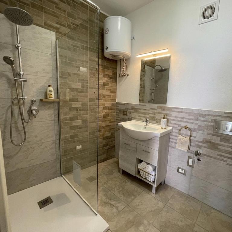 Stay Nest Olbia - Camera Matrimoniale - 4