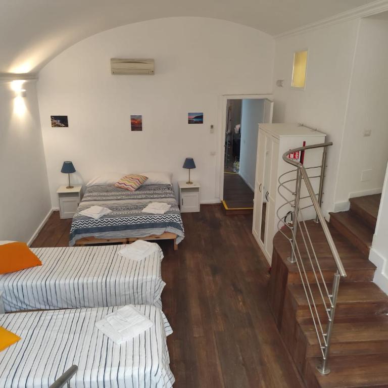 Munaciello Rooms - Luxury Quadruple Room - 5