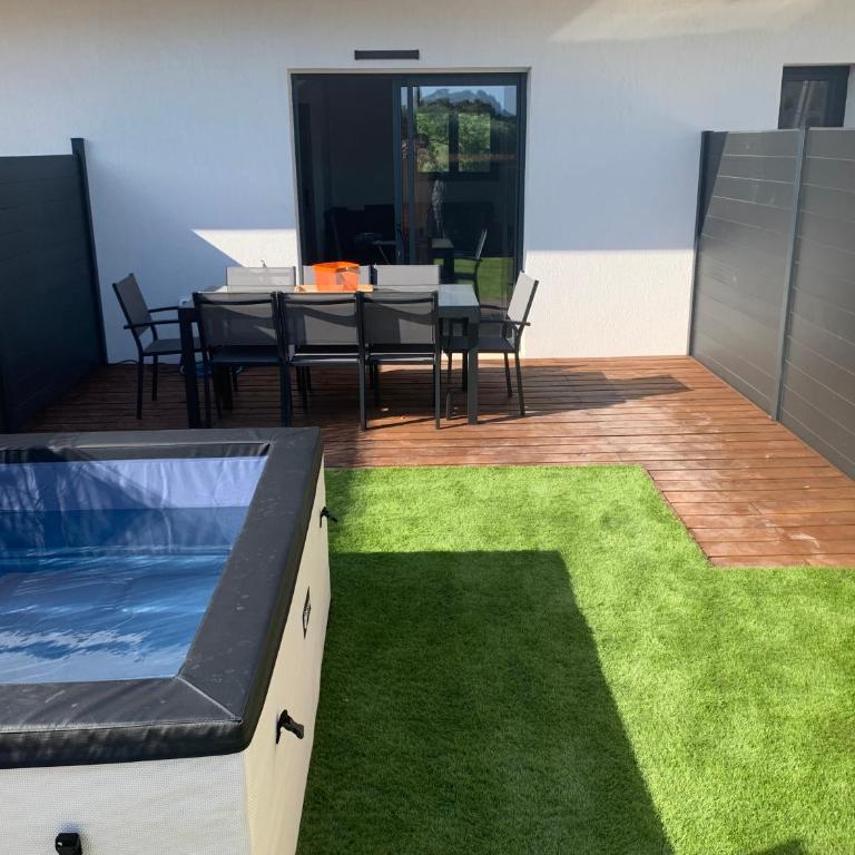 Appartement entièrement climatisé avec spa - Villa 1 Chambre - 1