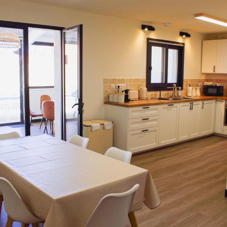 Maison familiale climatisée 8 à 10 pers - Maison 5 Chambres - 17