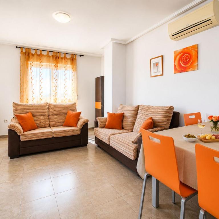 Apt near center port - Apartment - 3