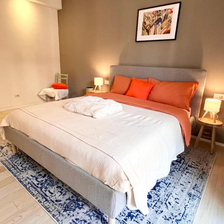 Modern Stylish Apartment with Garage near Fiera - Two-Bedroom Apartment - 9