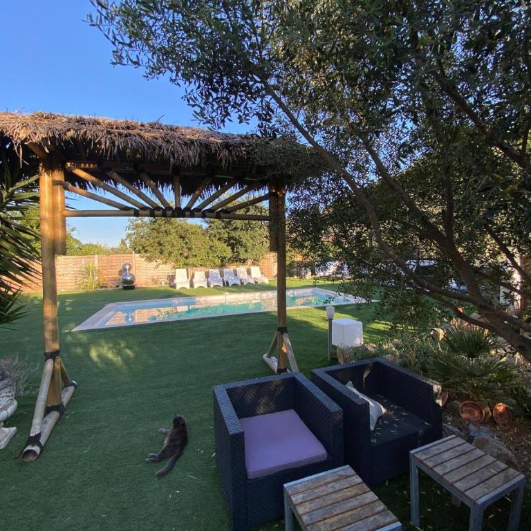 Villa avec piscine - Haus mit 4 Schlafzimmern - 10