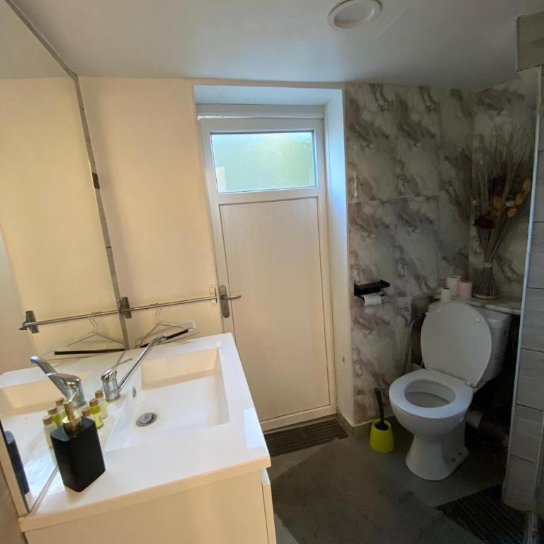 Villa avec piscine - Haus mit 4 Schlafzimmern - 28