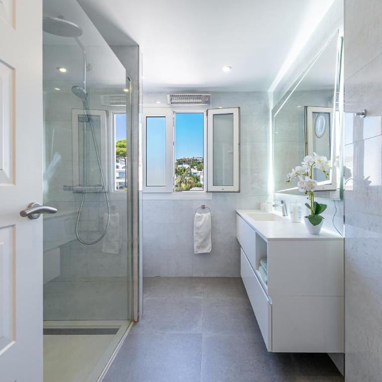 The Penthouse Panorama Exclusive Seafront Estate - Appartamento con Vista Mare - 18
