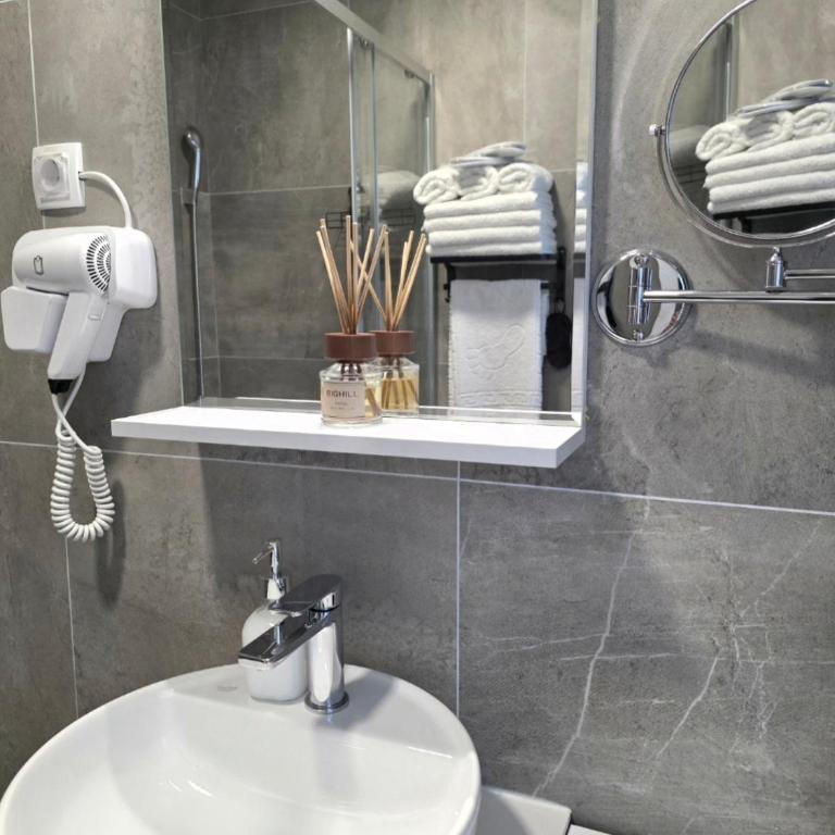 Fenix Lux - Apartment mit 1 Schlafzimmer - 11