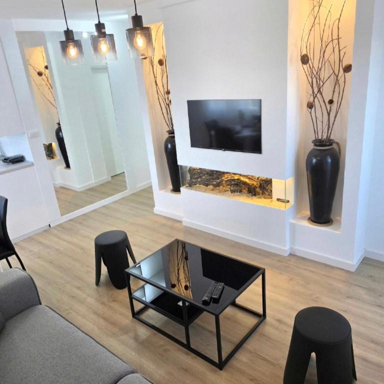 Fenix Lux - Apartment mit 1 Schlafzimmer - 1