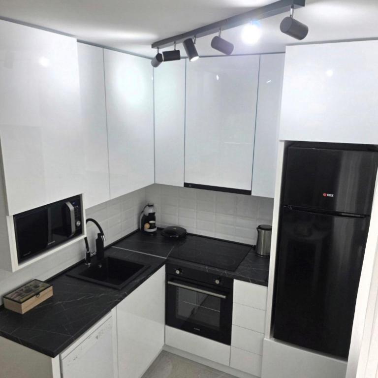 Fenix Lux - Apartment mit 1 Schlafzimmer - 24
