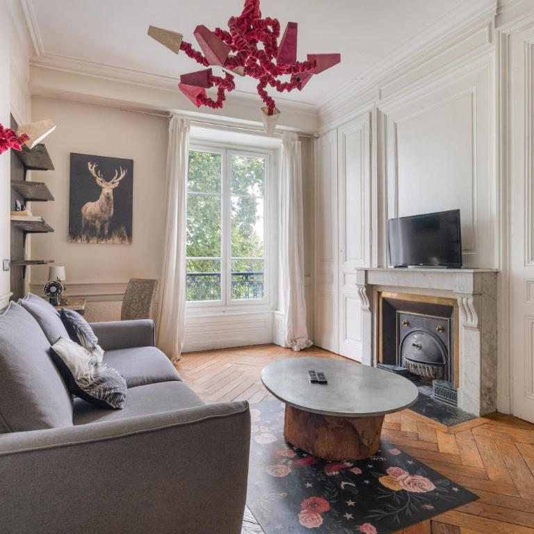 Herbouville - Superior One-Bedroom Apartment with Balcony - 6
