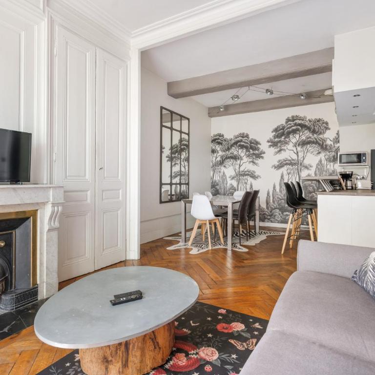 Herbouville - Superior One-Bedroom Apartment with Balcony - 8