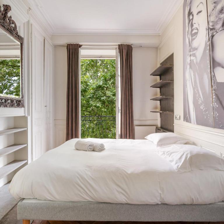 Herbouville - Superior One-Bedroom Apartment with Balcony - 16