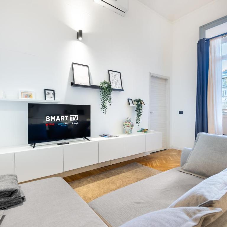 Hostdomus - La Marmora Suites - Suite with Terrace - 13