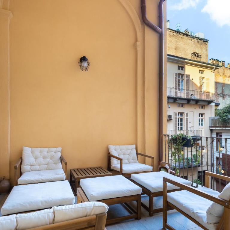 Hostdomus - La Marmora Suites - Suite with Terrace - 26