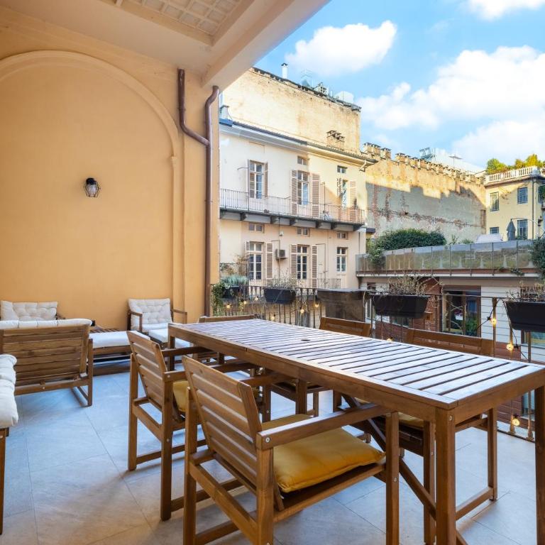 Hostdomus - La Marmora Suites - Suite with Terrace - 1