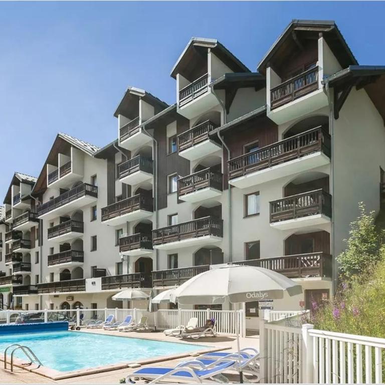 Appartement avec piscine - Vue montagne - 4 voyageurs - Appartement 2 Chambres - 26