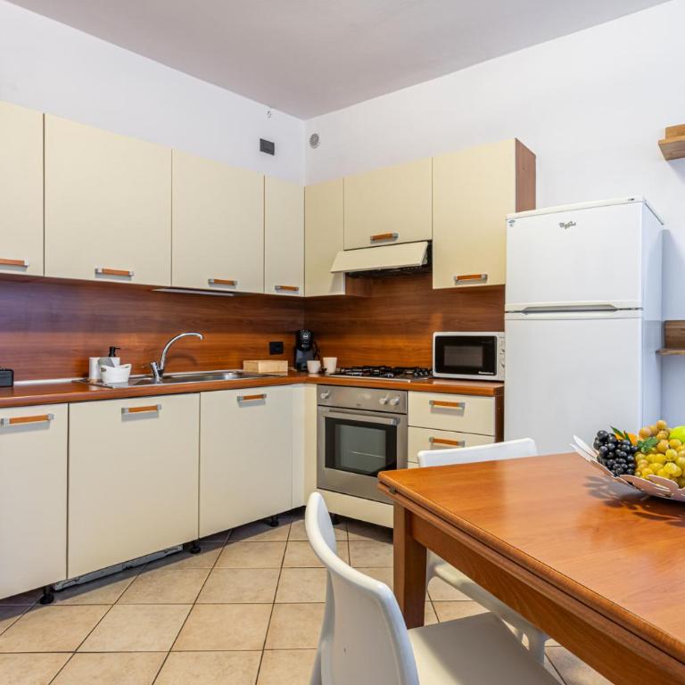 Casa Vittoria Bellagio - Two-Bedroom Apartment - 13