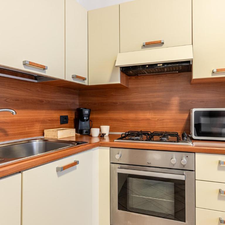 Casa Vittoria Bellagio - Two-Bedroom Apartment - 15