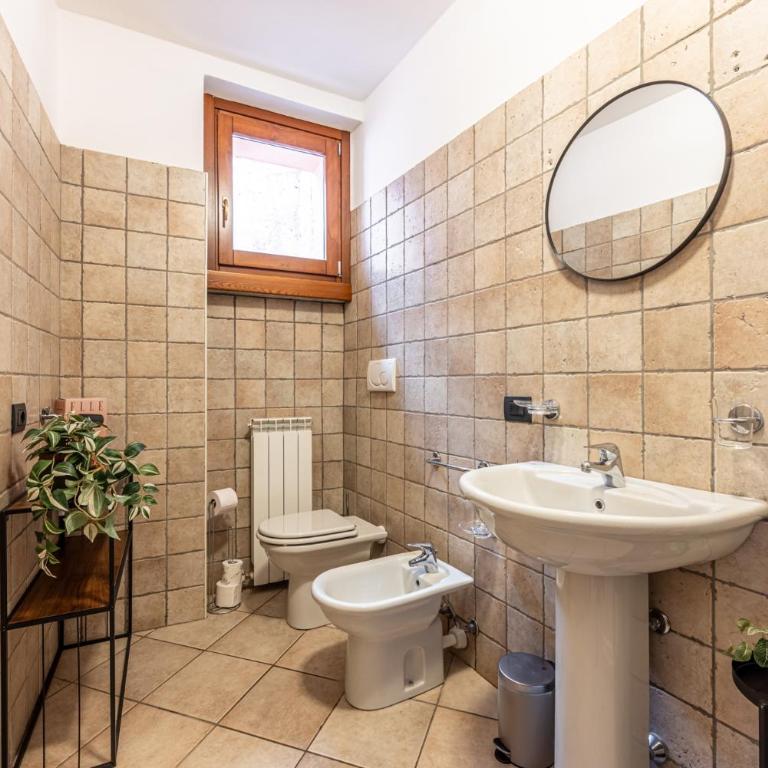 Casa Vittoria Bellagio - Two-Bedroom Apartment - 25