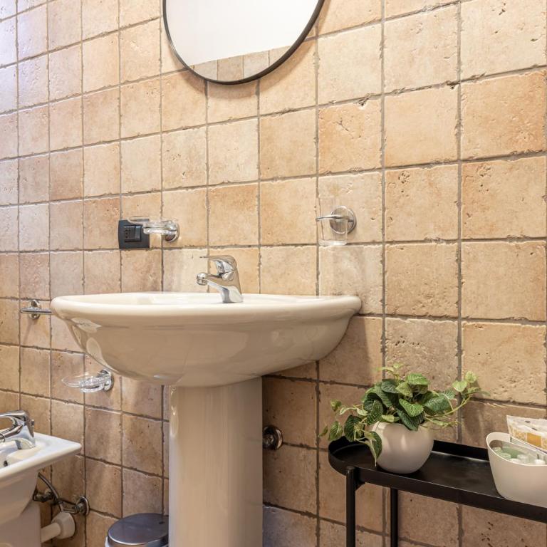 Casa Vittoria Bellagio - Two-Bedroom Apartment - 26