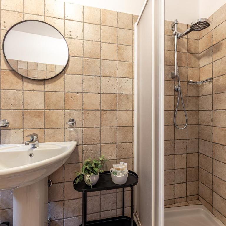 Casa Vittoria Bellagio - Two-Bedroom Apartment - 27
