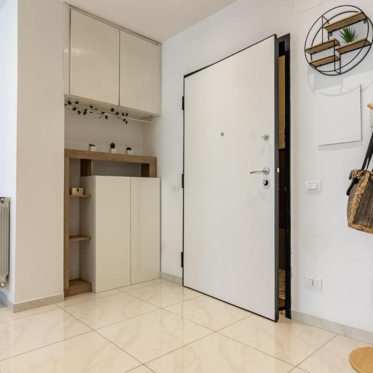 La Vela Latina - mytouristhome - Superior Apartment - 6