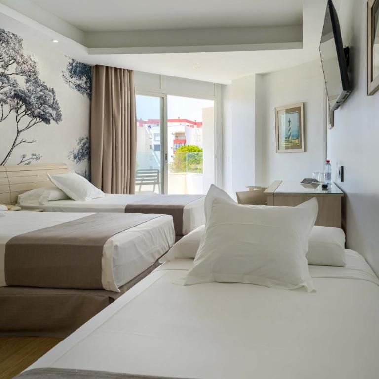 Hotel Puerto Bahía & Spa - Habitación Doble con cama supletoria - 1 o 2 camas (2 adultos + 1 niño) - 3