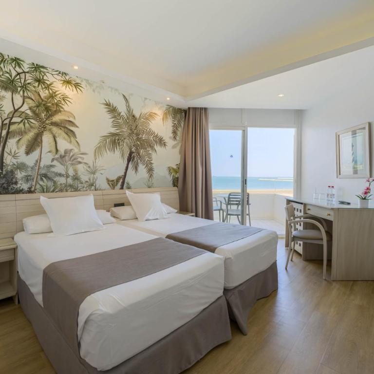 Hotel Puerto Bahía & Spa - Habitación Doble con cama supletoria y vistas al mar (2 adultos + 1 niño) - 1 o 2 camas - 3