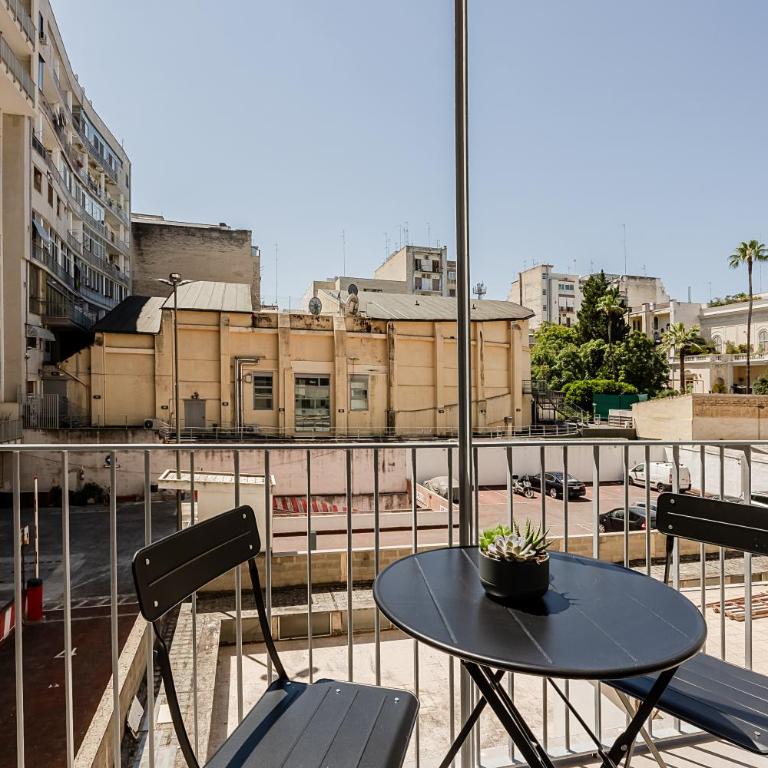 Il Pumo - Apulian Rooms Bari Piazza Moro 61 - Camera Tripla Comfort - 9