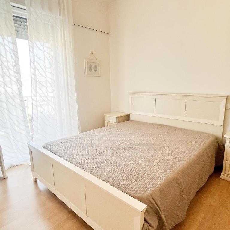 Fronte Mare, Piscina - RESIDENCE GRIFONE - Casa con 2 Camere da Letto - 13